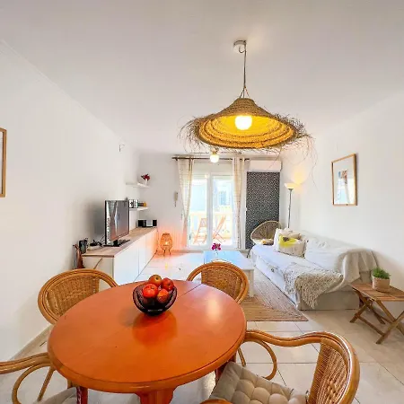 Apartamento Residencial La Giralda Iii By Carlosferien