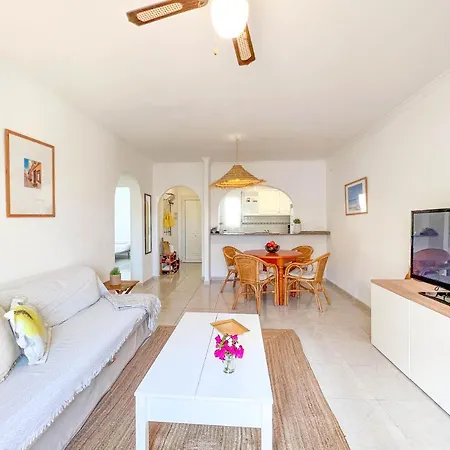 Residencial La Giralda Iii By Carlosferien * Dénia