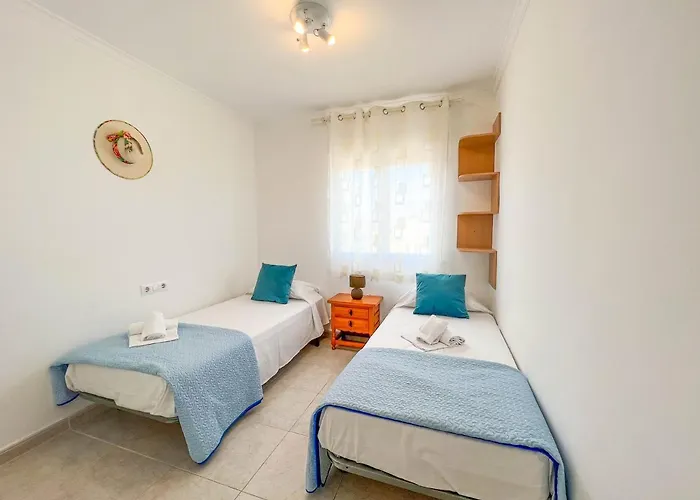 Apartment Residencial La Giralda Iii By Carlosferien *